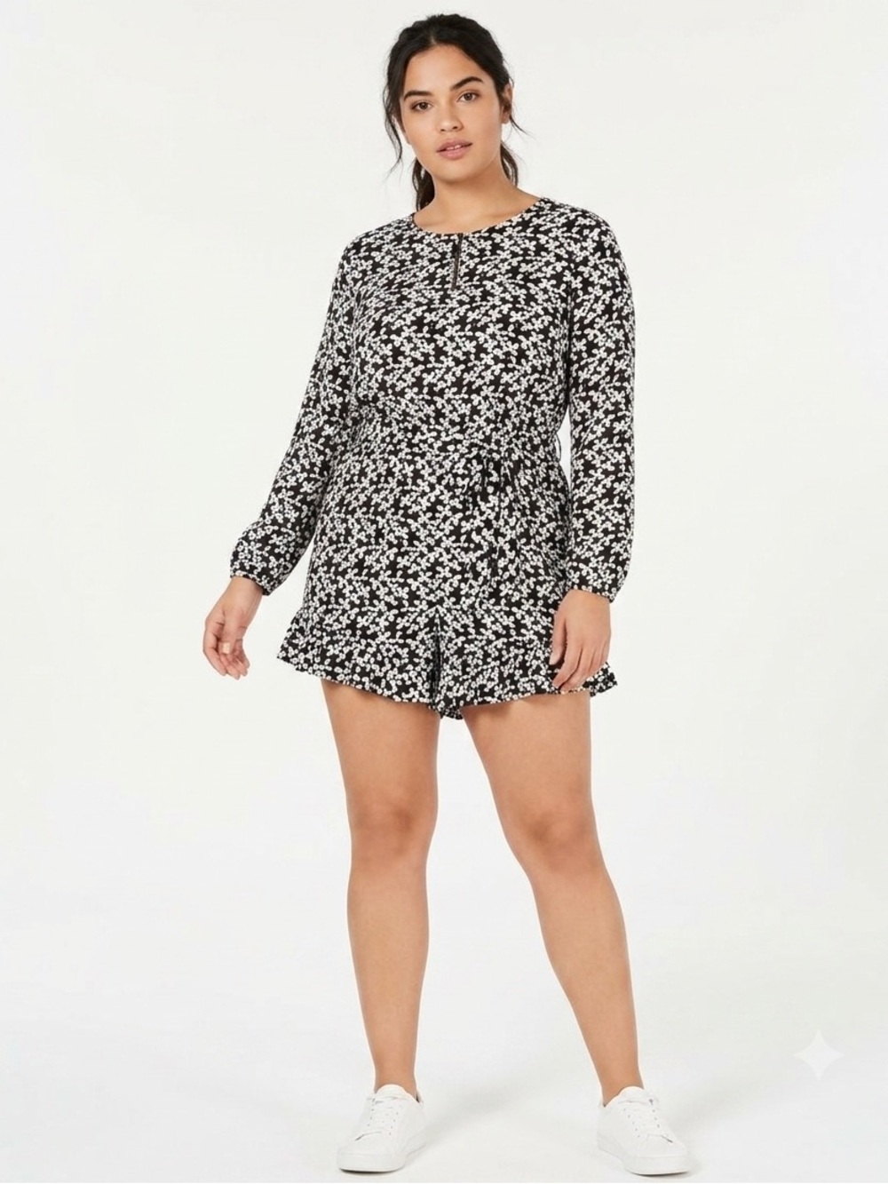 Clover Black White Long Sleeve Romper Belted Ruffle Hem Who What Wear Medium